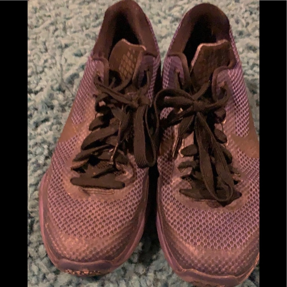 Men’s Nike Tennis Shoes